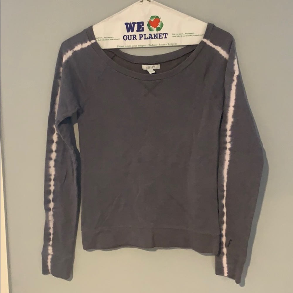 Grey and pink comfy long sleeve shirt